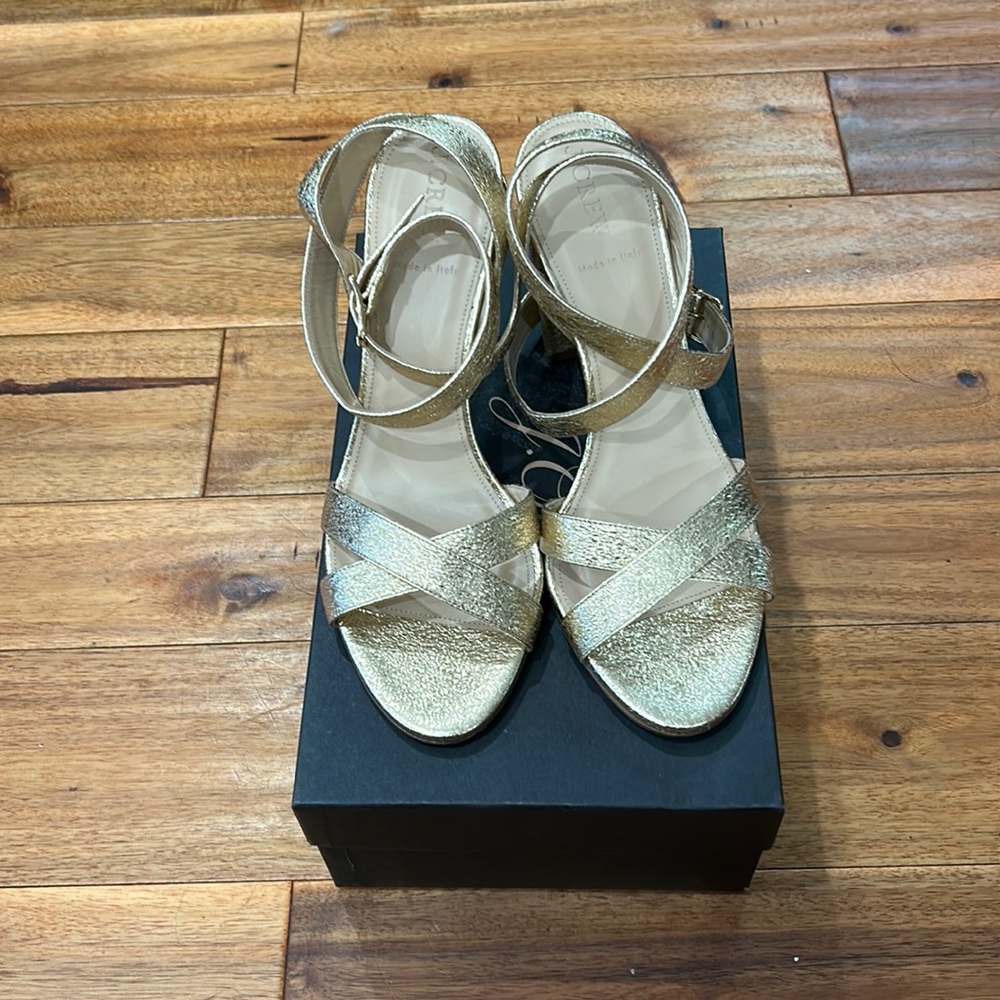 NIB J. Crew Ankle Wrap Heels in Gold Cracked Metallic.  Size 10.